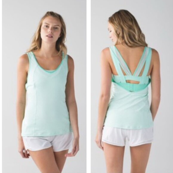 Lululemon Super Sport Tank Bra Stretch Top Medium Support Wide Straps Layered 6 - Picture 1 of 16